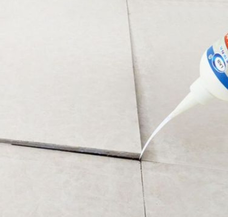 河口瓷砖空鼓维修公司分享卫生间瓷砖脱落的原因可能有以下几点